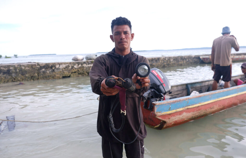 Kisah Para Nelayan Mentawai Korban Ikan Todak 7 Lampiran Gambar