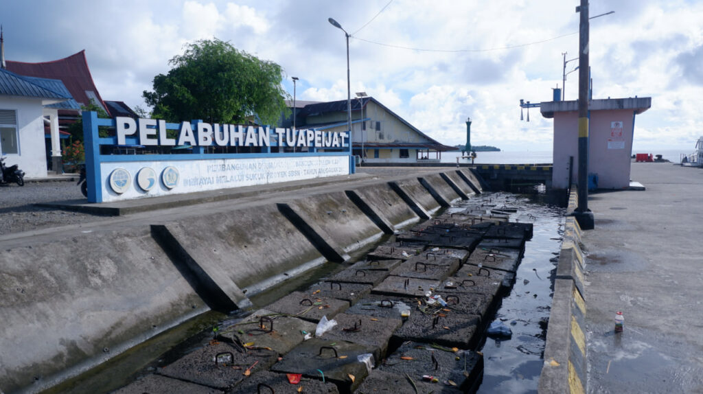 Sampah di Keindahan Mentawai, Siapa yang Peduli? 5 Lampiran Gambar