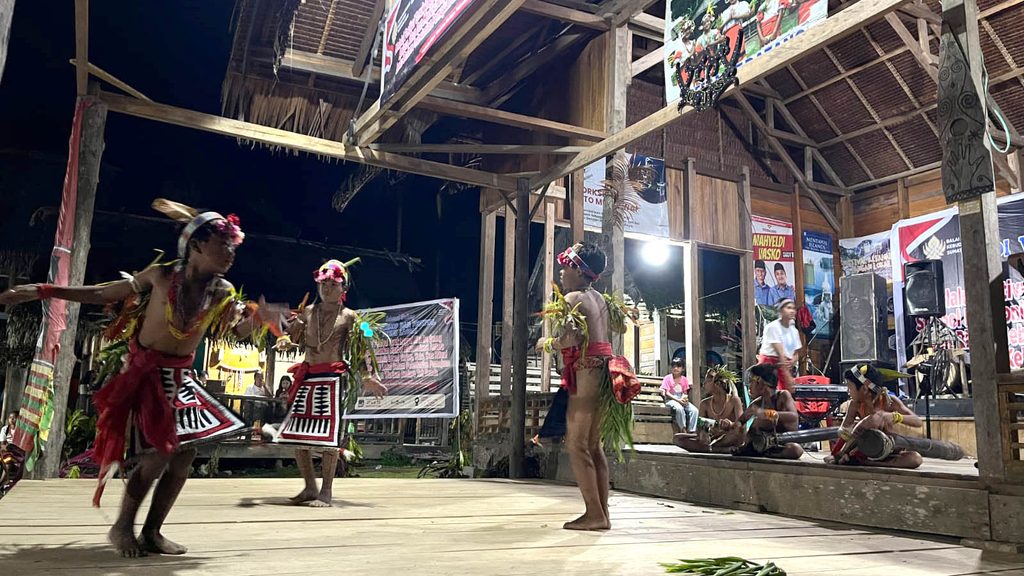 Uma Jaraik Sikerei Mentawai Gelar Workshop dan Festival Turuk Laggai 3 Lampiran Gambar